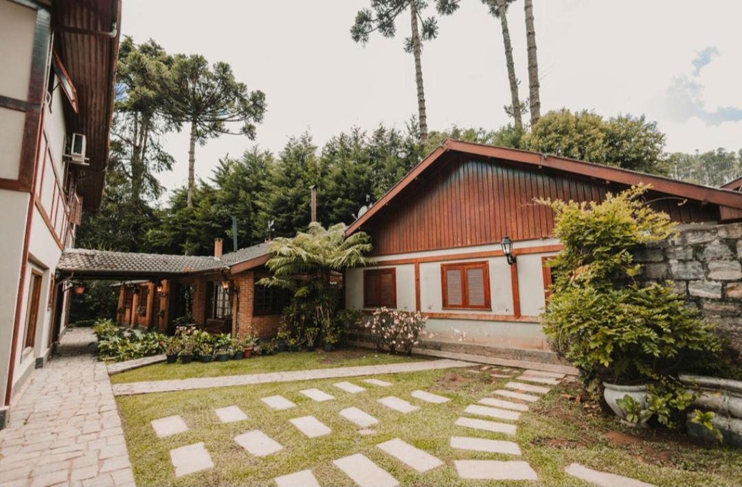 Pousada Casa Serena - Conforto E Exclusividade Em Campos Do Jordao - Campos do Jordao — Photos 1